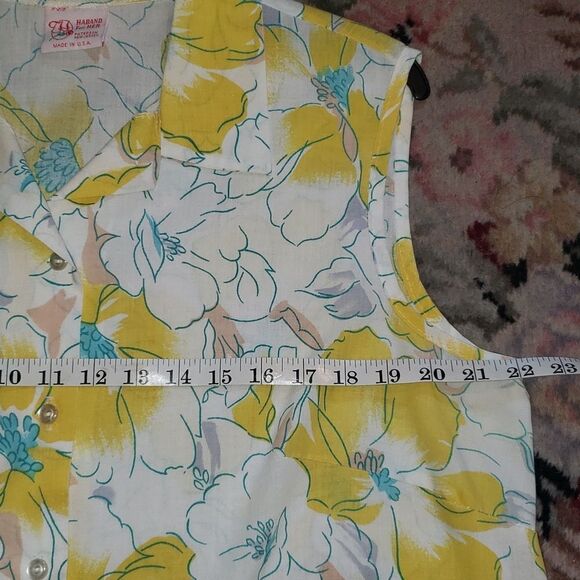 HABAND for HER Yellow Floral Button Up Top - Picture 7 of 7